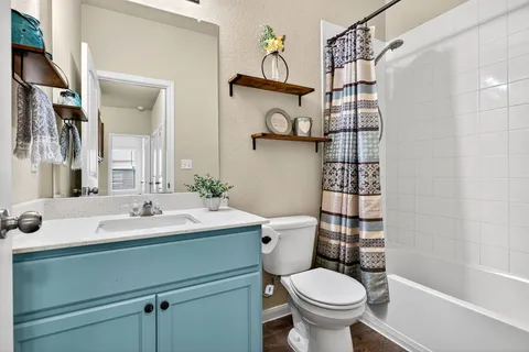 $279,900 | 131 Coleto Creek Loop, Kyle, TX 78640