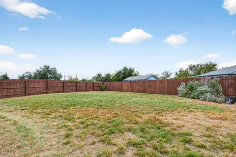 $279,900 | 131 Coleto Creek Loop, Kyle, TX 78640