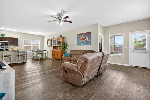 $279,900 | 131 Coleto Creek Loop, Kyle, TX 78640