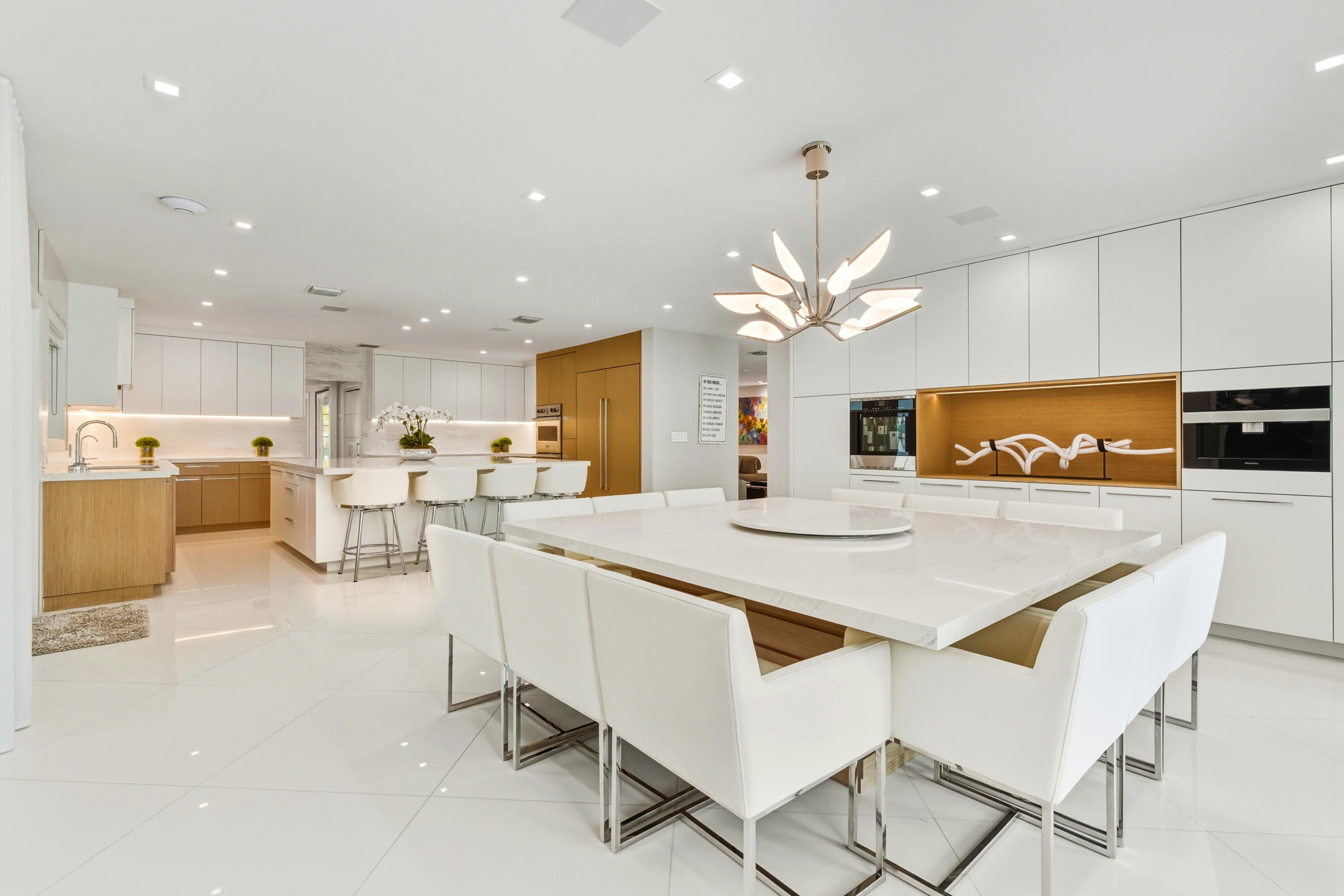13920 Stirling Road Southwest Ranches, FL 33330 - Photo 24 of 81 13920 Stirling Dining-5