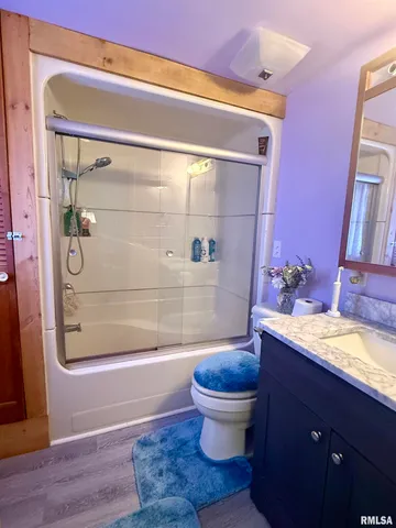 $88,900 | 206 East South Street, Perry, IL 62362