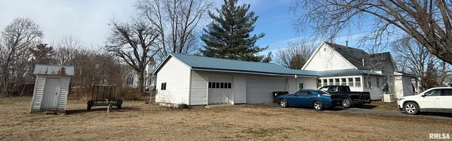 $88,900 | 206 East South Street, Perry, IL 62362