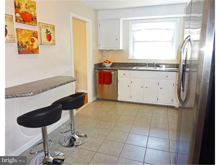 650 Forest Road Wayne, PA 19087 - Photo 7 of 25 Kitchen