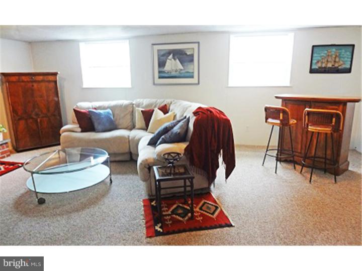650 Forest Road Wayne, PA 19087 - Photo 10 of 25 Family Room
