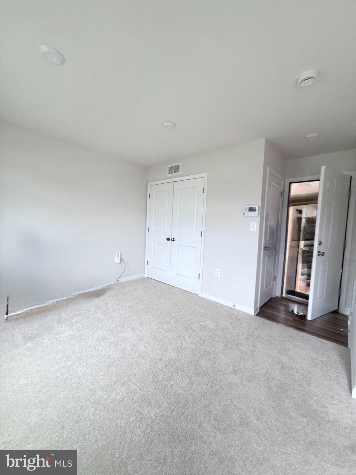 238 Coolidge Avenue Ranson, WV 25438 - Photo 4 of 17 Entry level flex space