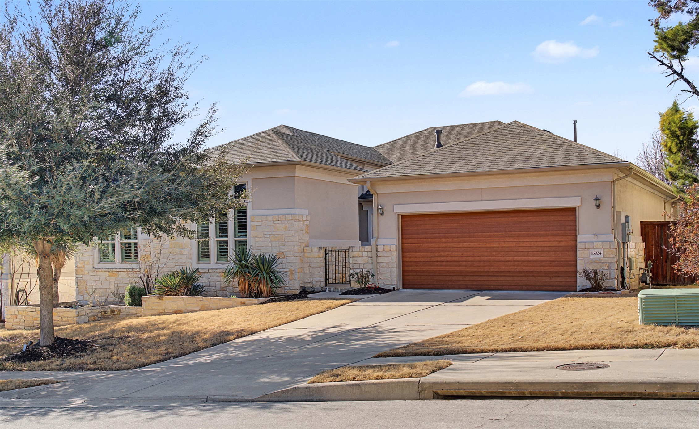 16024 La Rosa Drive Bee Cave, TX 78738 - Photo 3 of 39 2025 hail-resistant (class 4 impact) roof.