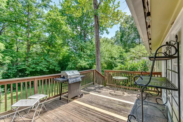 $264,000 | 5348 Venetian Way, Jackson, MS 39211