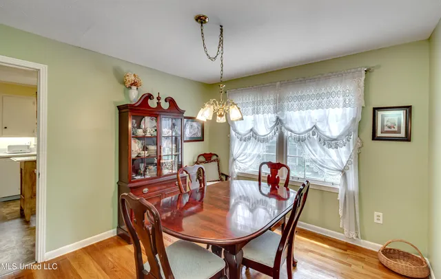 $264,000 | 5348 Venetian Way, Jackson, MS 39211