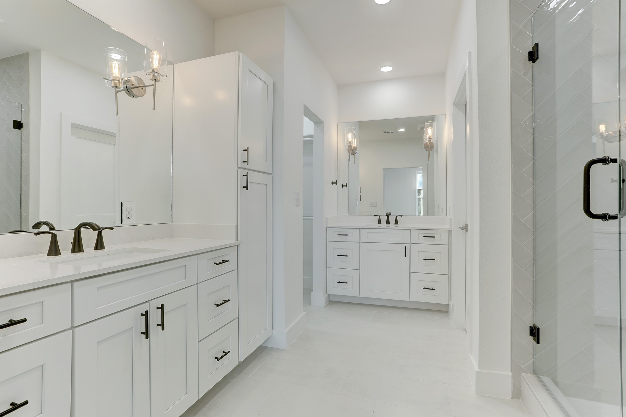 4300 Mansfield Dam Road, Unit 1221 Austin, TX 78734 - Photo 22 of 38 a bathroom with a granite countertop sink mirror and a
