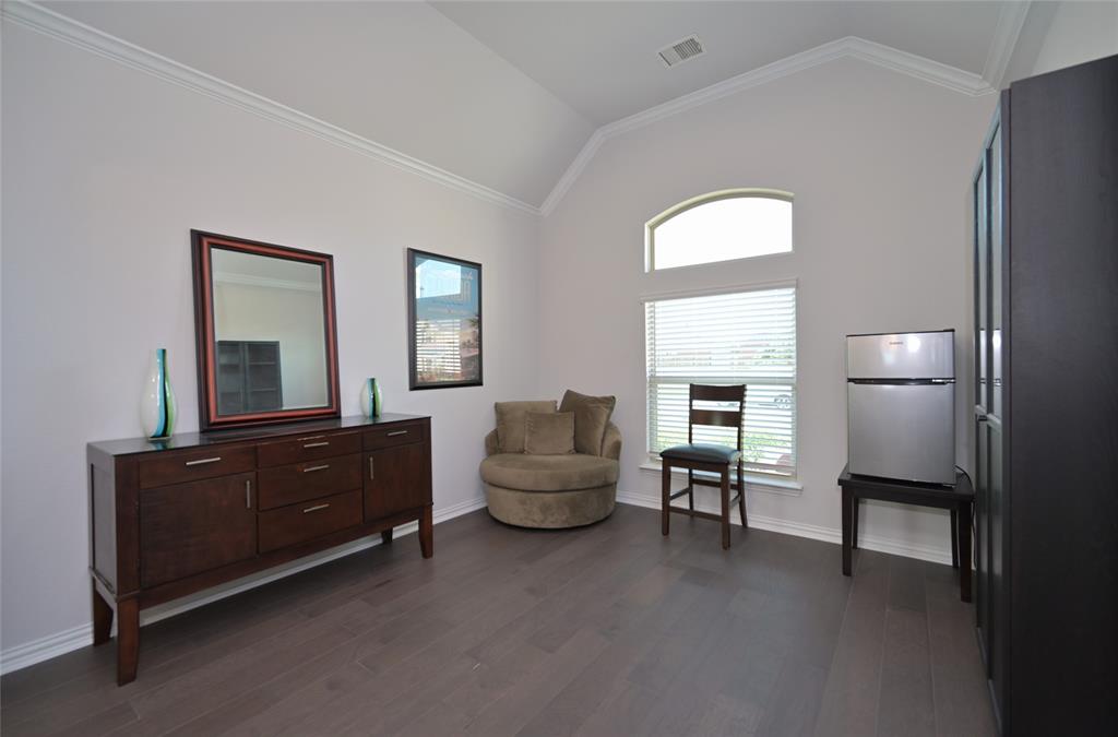 1802 Ranch View Drive Cedar Hill, TX 75104 - Photo 18 of 40 a living room with furniture and a window