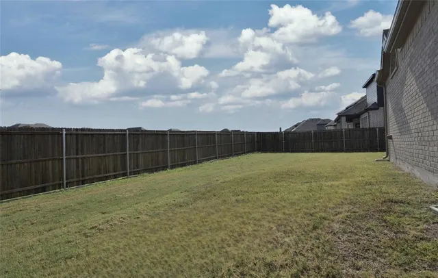 $498,500 | 1802 Ranch View Drive, Cedar Hill, TX 75104