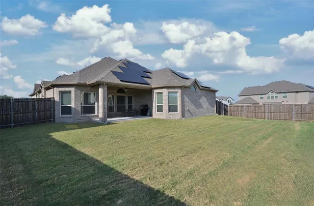 $498,500 | 1802 Ranch View Drive, Cedar Hill, TX 75104