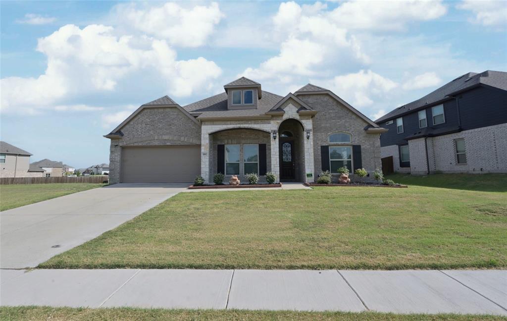 1802 Ranch View Drive Cedar Hill, TX 75104 - Photo 39 of 40 a front view of a house with a yard