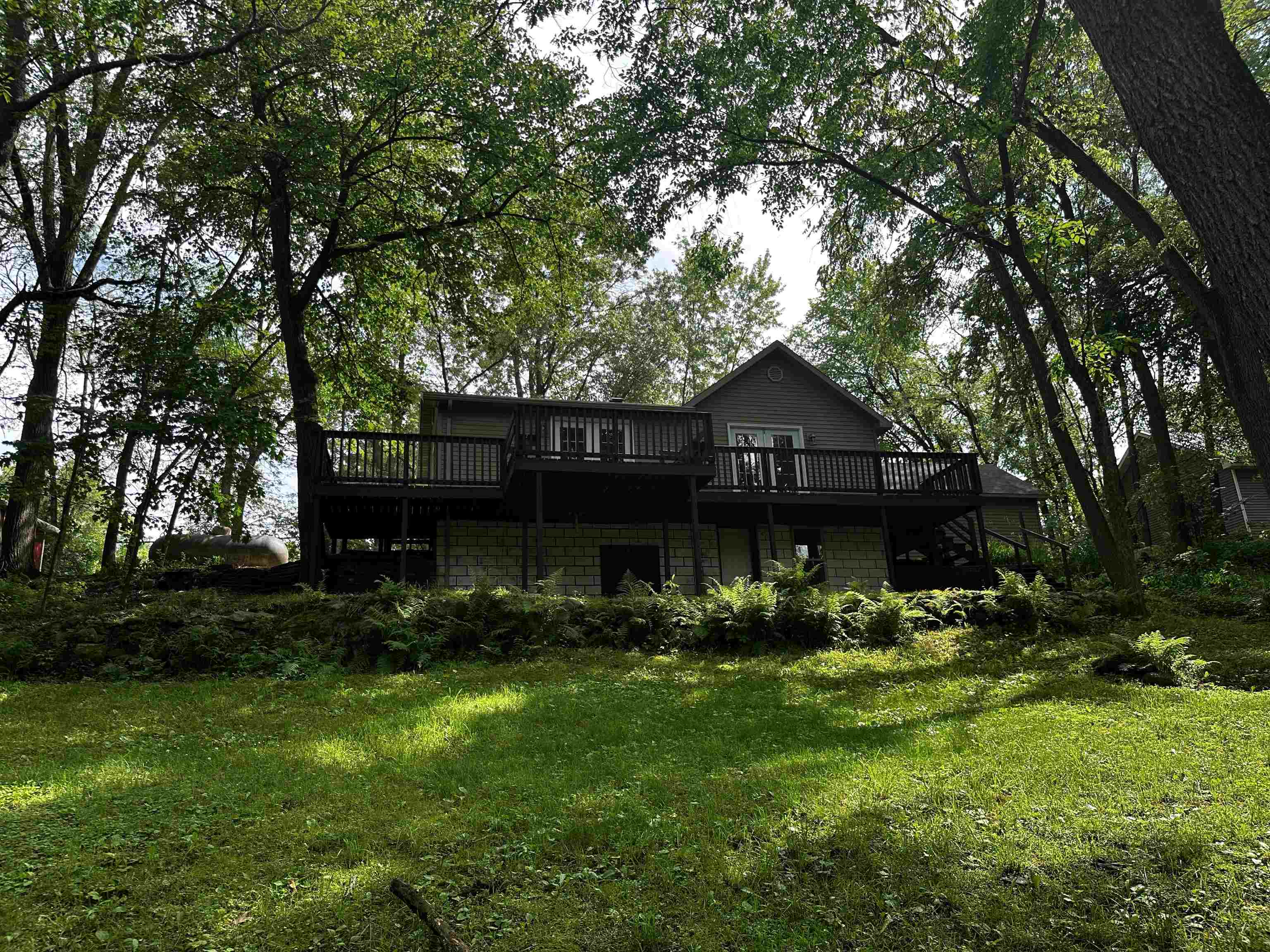 N2003 County Rd K Waupaca, WI 54981 - Photo 29 of 35