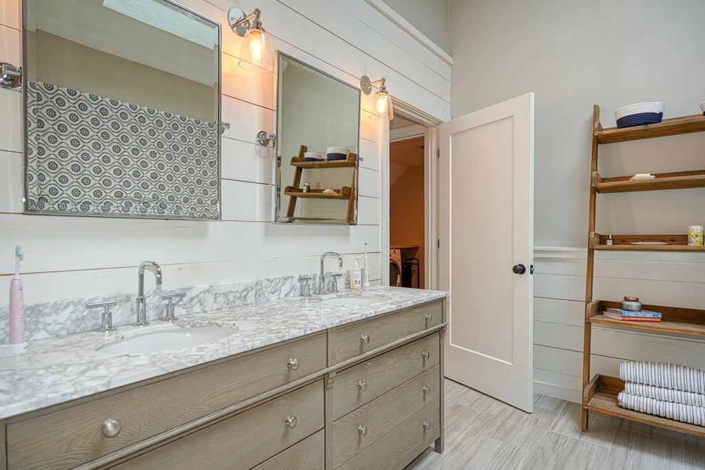 85 Little Pond Road Northborough, MA 01532 - Photo 18 of 42 Gallery Image 18
