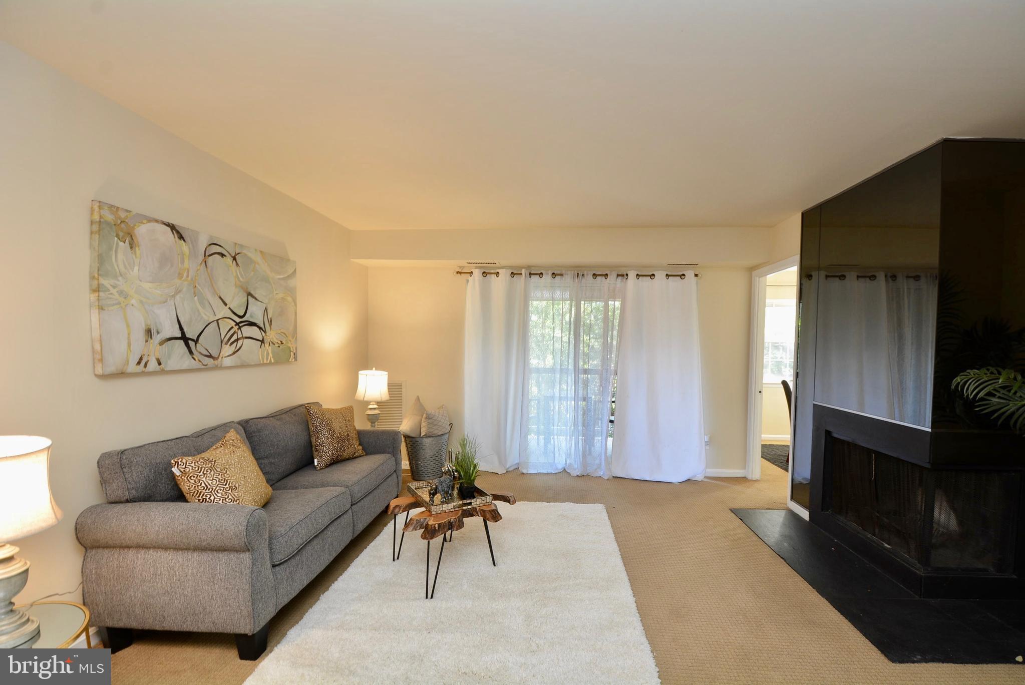5920 Cove Landing Road, Unit 302 Burke, VA 22015 - Photo 7 of 45 Family Room