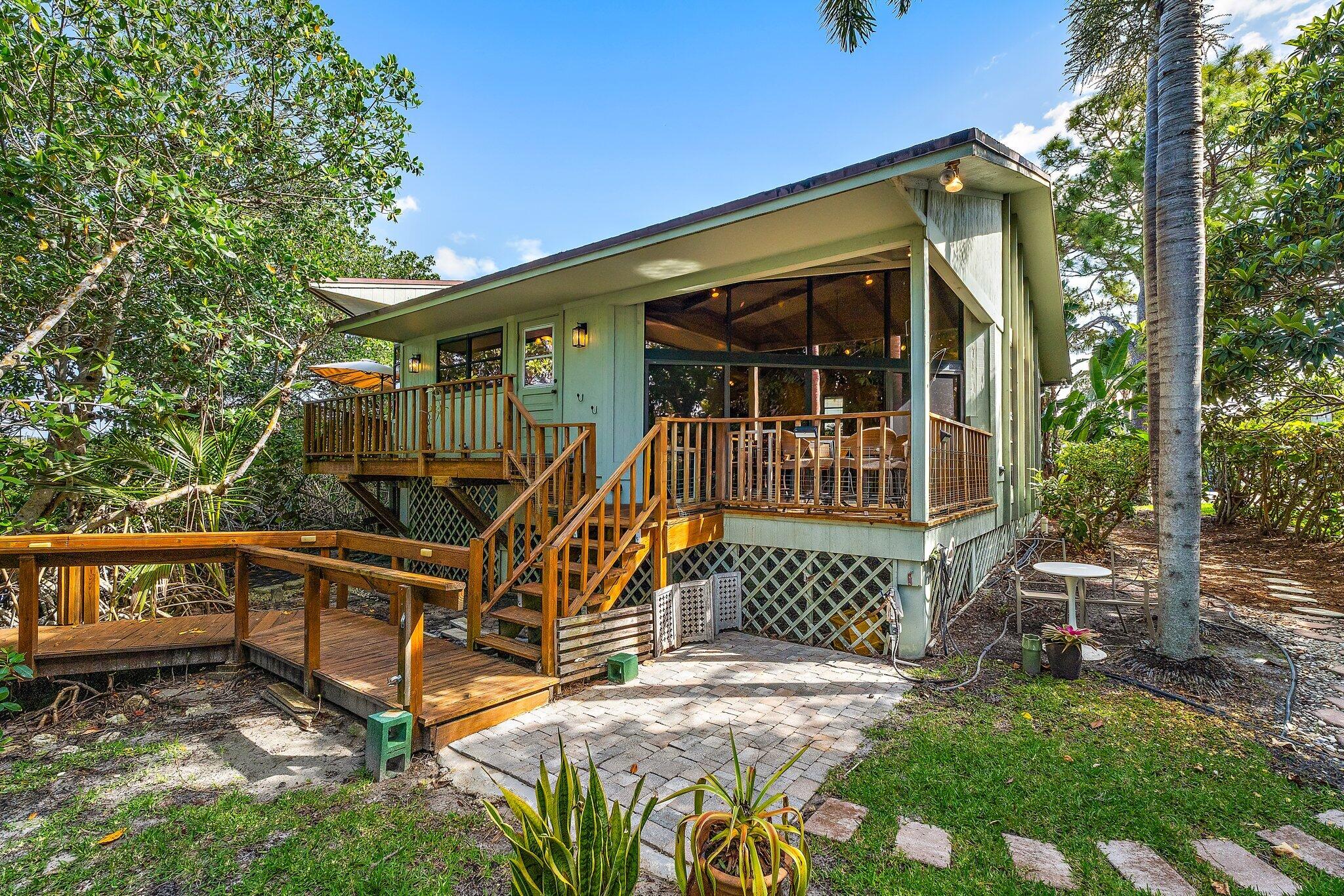 702 Warren Drive Jupiter, FL 33458 - Photo 65 of 76 046-702WarrenDr-Jupiter-SMALL