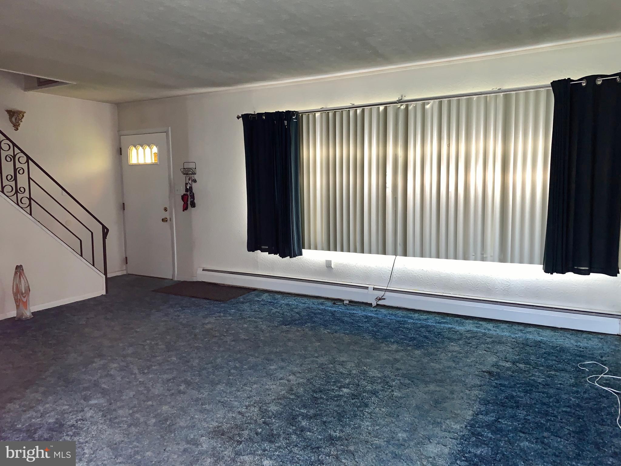 52 Queen Lily Road Levittown, PA 19057 - Photo 4 of 42 bay window