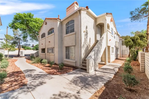 $1,395 | 4320 West Lake Mead Boulevard, Unit 201, Las Vegas, NV 89108