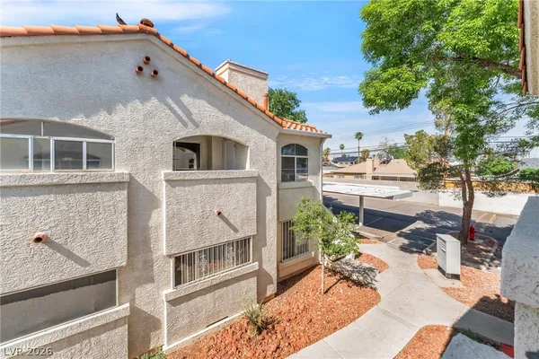 $1,395 | 4320 West Lake Mead Boulevard, Unit 201, Las Vegas, NV 89108