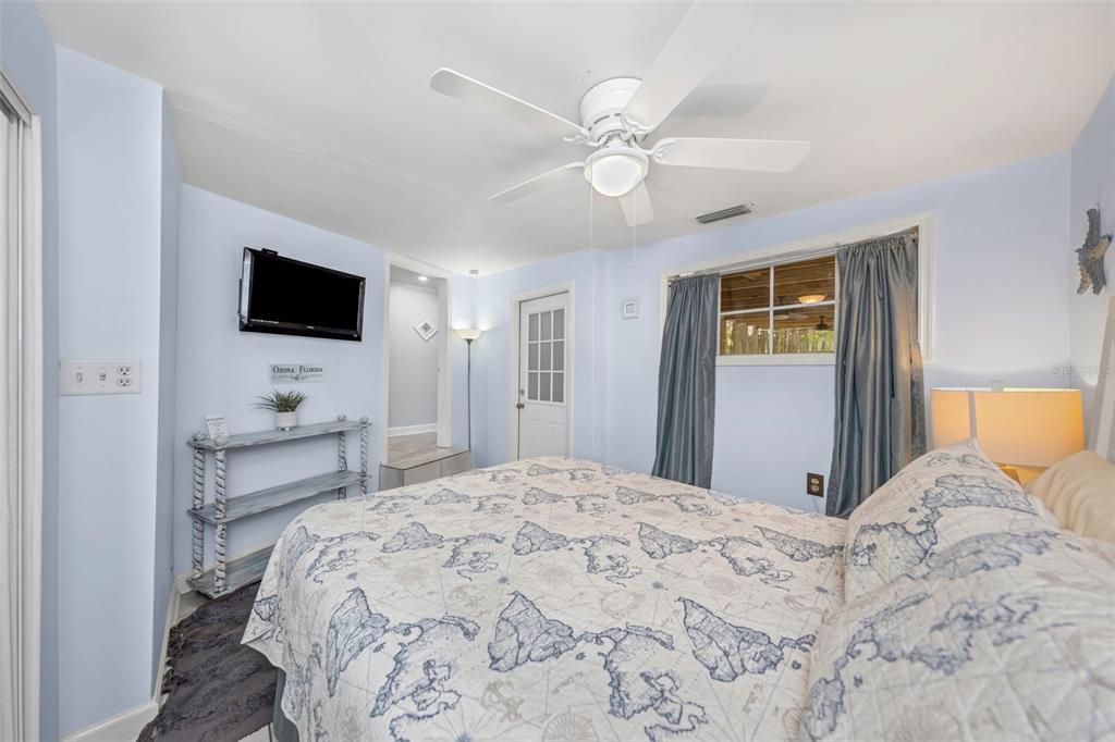 414 Tampa Road Palm Harbor, FL 34683 - Photo 23 of 45