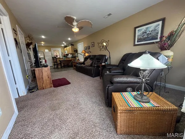 $159,000 | 43677 Blue Lagoon Drive, Monroe City, MO 63456