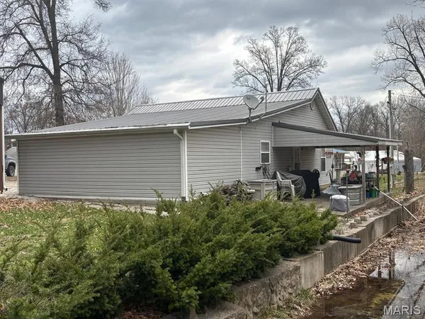 $159,000 | 43677 Blue Lagoon Drive, Monroe City, MO 63456