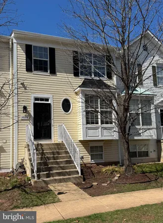$2,800 | 10314 Butternut Circle, Manassas, VA 20110