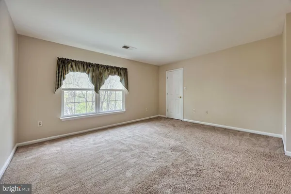 $2,800 | 10314 Butternut Circle, Manassas, VA 20110