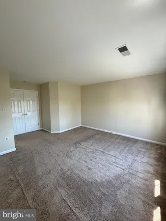 $2,800 | 10314 Butternut Circle, Manassas, VA 20110