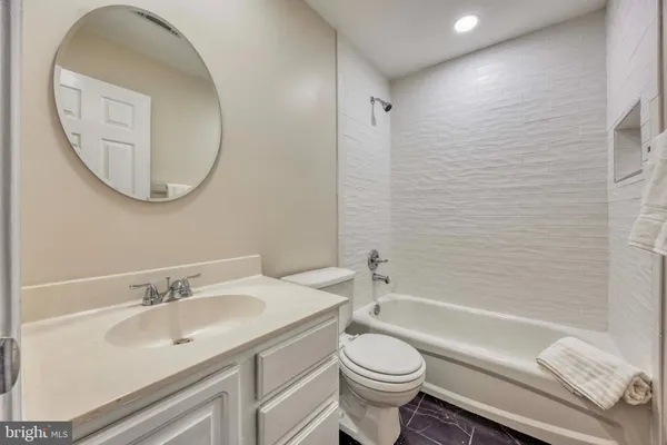 $2,800 | 10314 Butternut Circle, Manassas, VA 20110