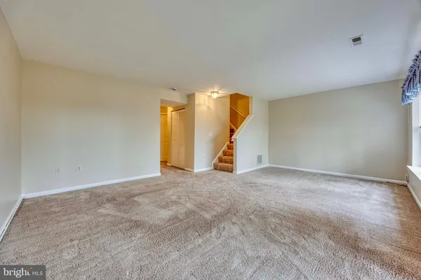 $2,800 | 10314 Butternut Circle, Manassas, VA 20110