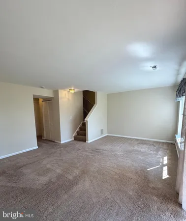 $2,800 | 10314 Butternut Circle, Manassas, VA 20110