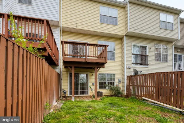 $2,800 | 10314 Butternut Circle, Manassas, VA 20110