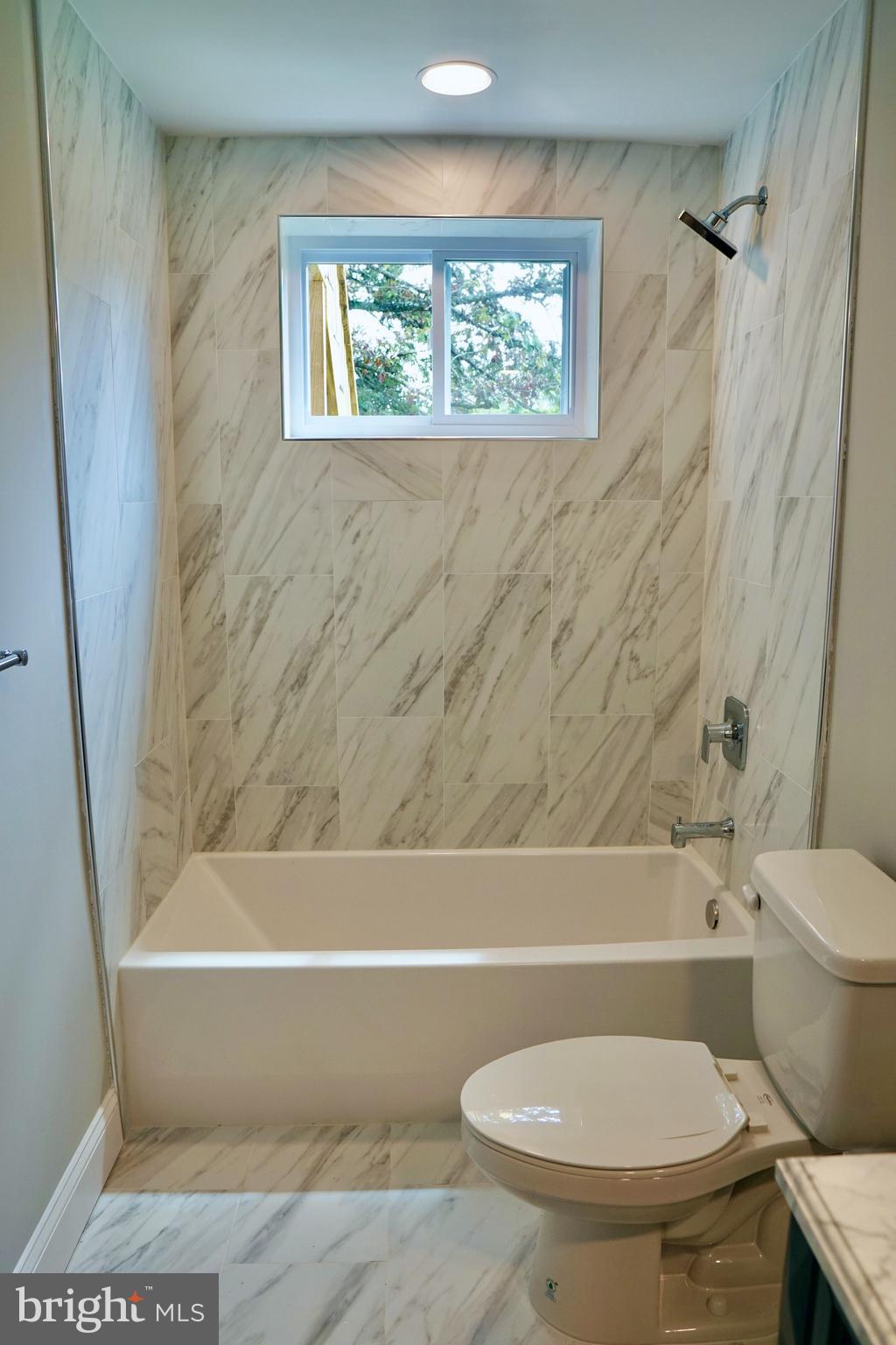 11602 Piscataway Road Clinton, MD 20735 - Photo 19 of 25 Gallery Image 19
