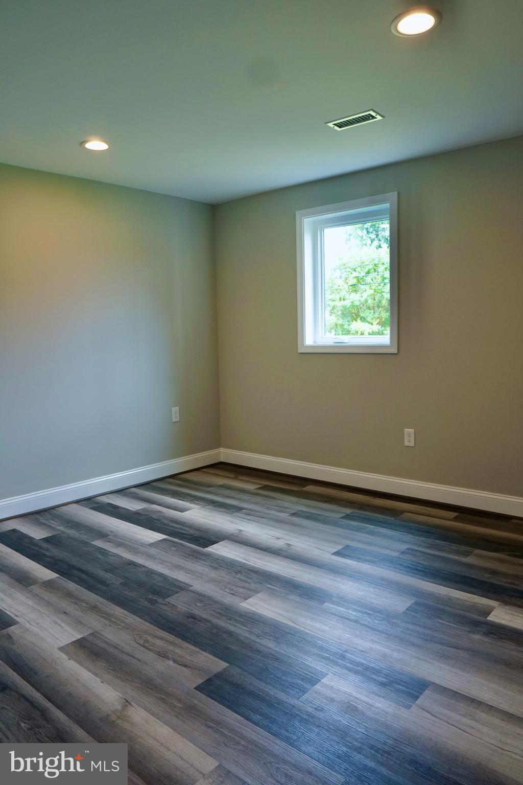 11602 Piscataway Road Clinton, MD 20735 - Photo 20 of 25 Gallery Image 20
