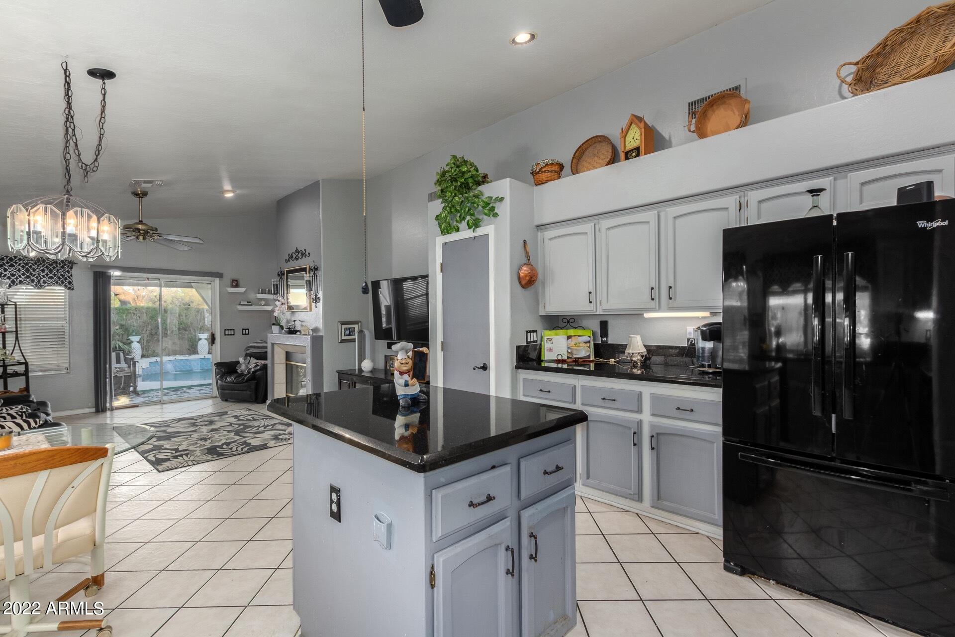 1081 North Monterey Street Gilbert, AZ 85233 - Photo 11 of 41 0011-Monterey-12