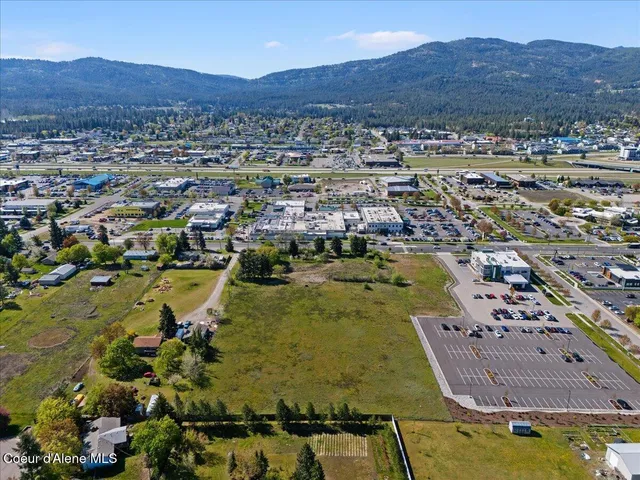 $3,583,242 | Nna East Mullan Avenue, Post Falls, ID 83854