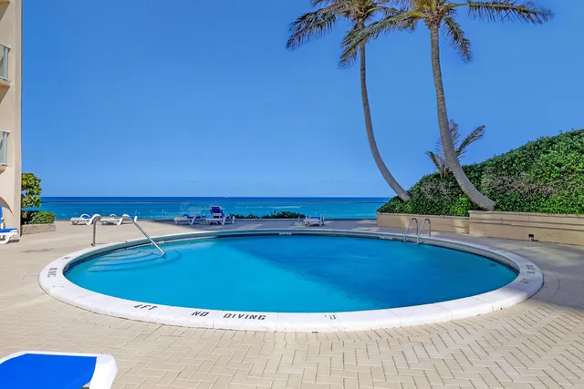 a view of a outdoor space with seating area