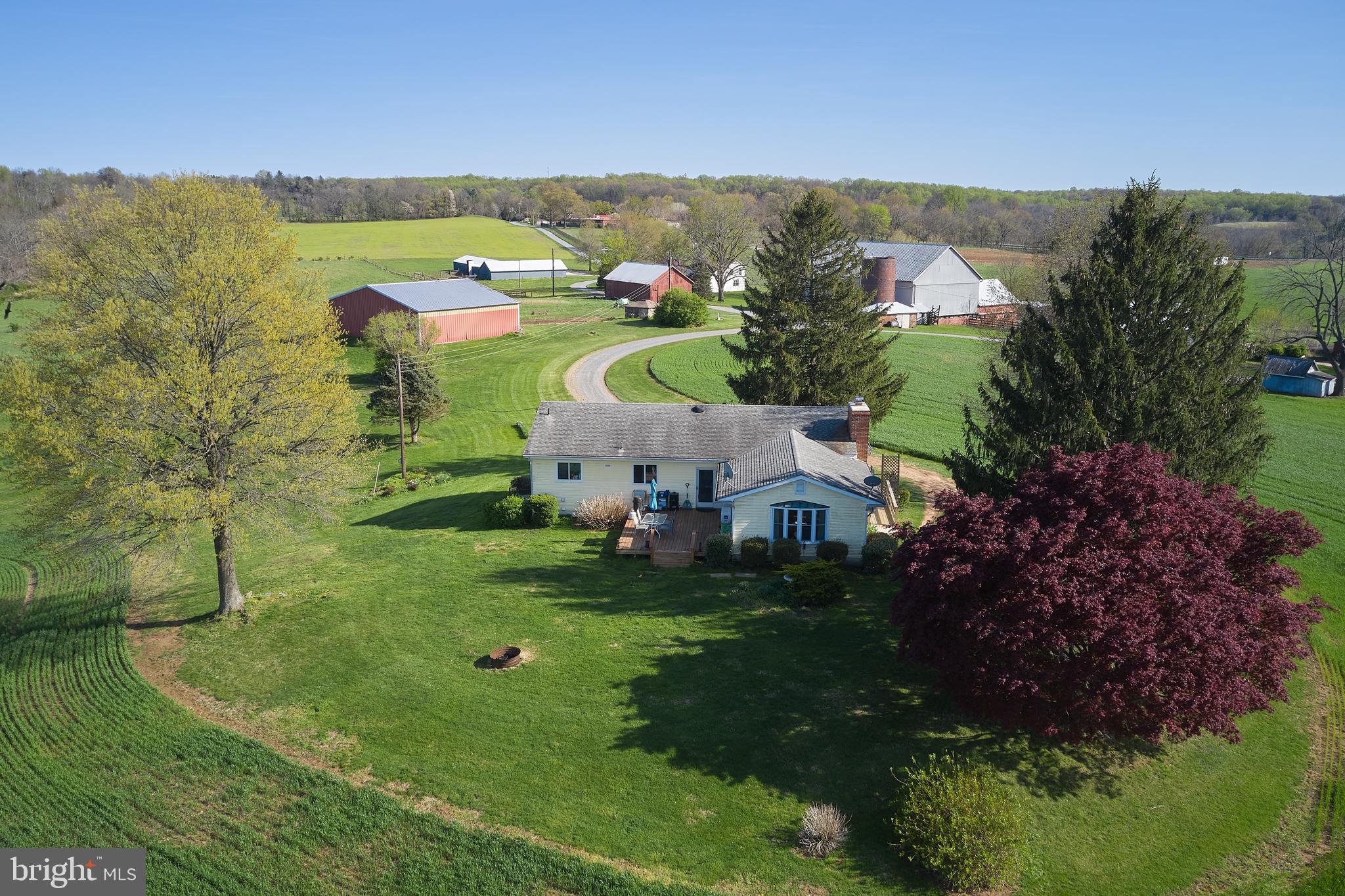 18925 Barnesville Road Dickerson, MD 20842 - Photo 26 of 61 Main house