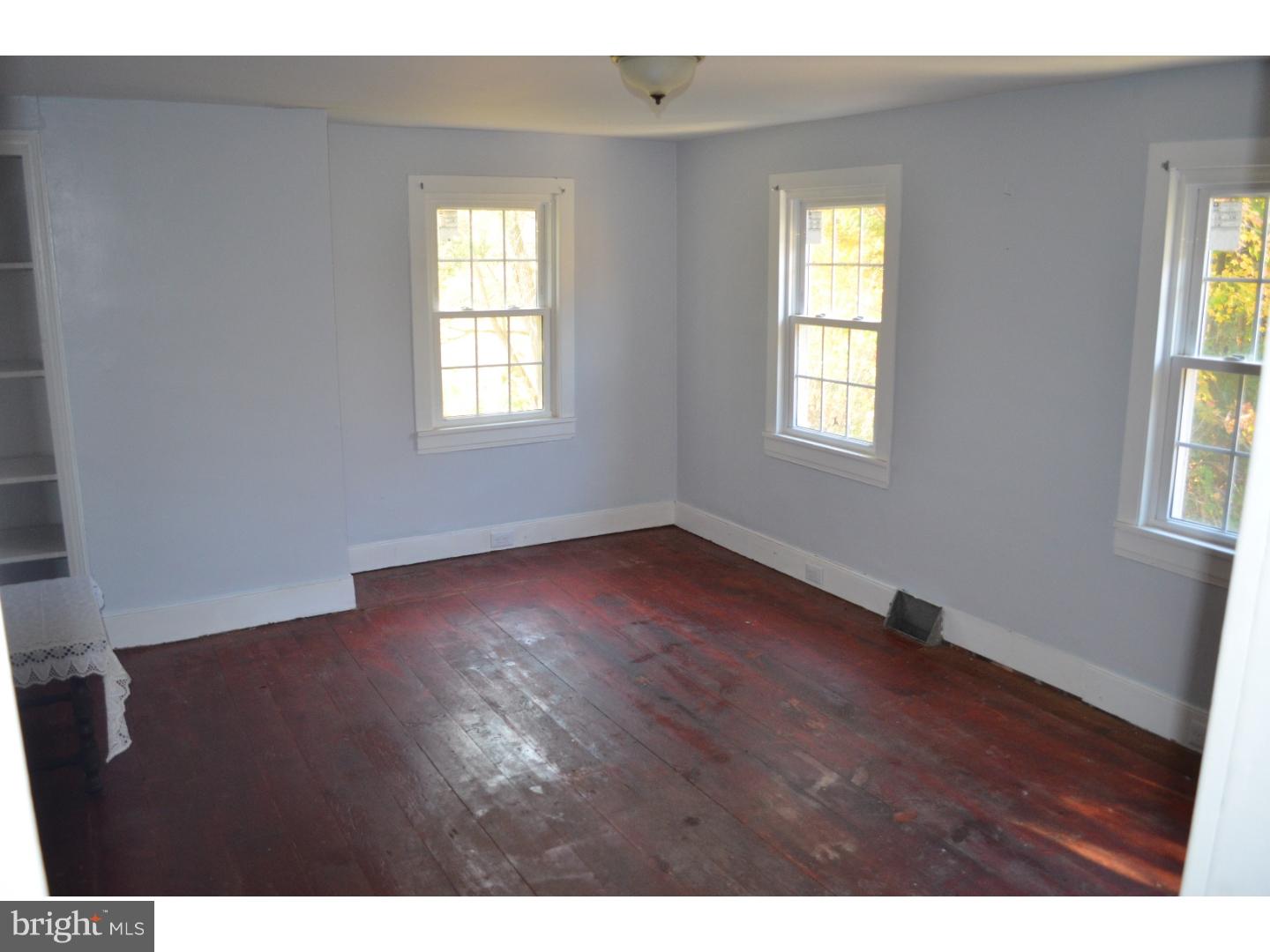 616 Rte 524 Allentown, NJ 08501 - Photo 11 of 18 Bedroom 2