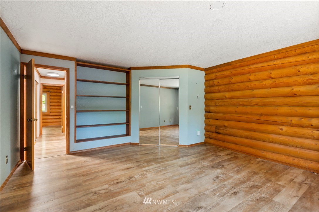 240 East Phillips Lake Loop Road Shelton, WA 98584 - Photo 12 of 35 Gallery Image 12