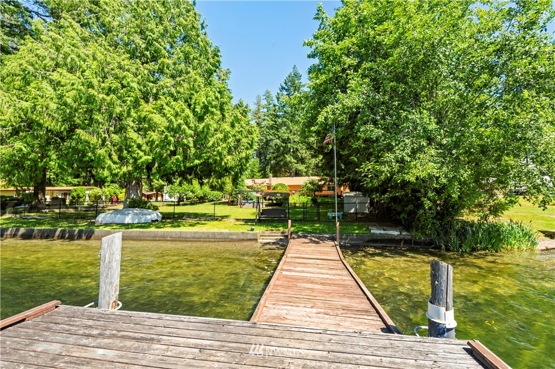 240 East Phillips Lake Loop Road Shelton, WA 98584 - Photo 22 of 35 Gallery Image 22
