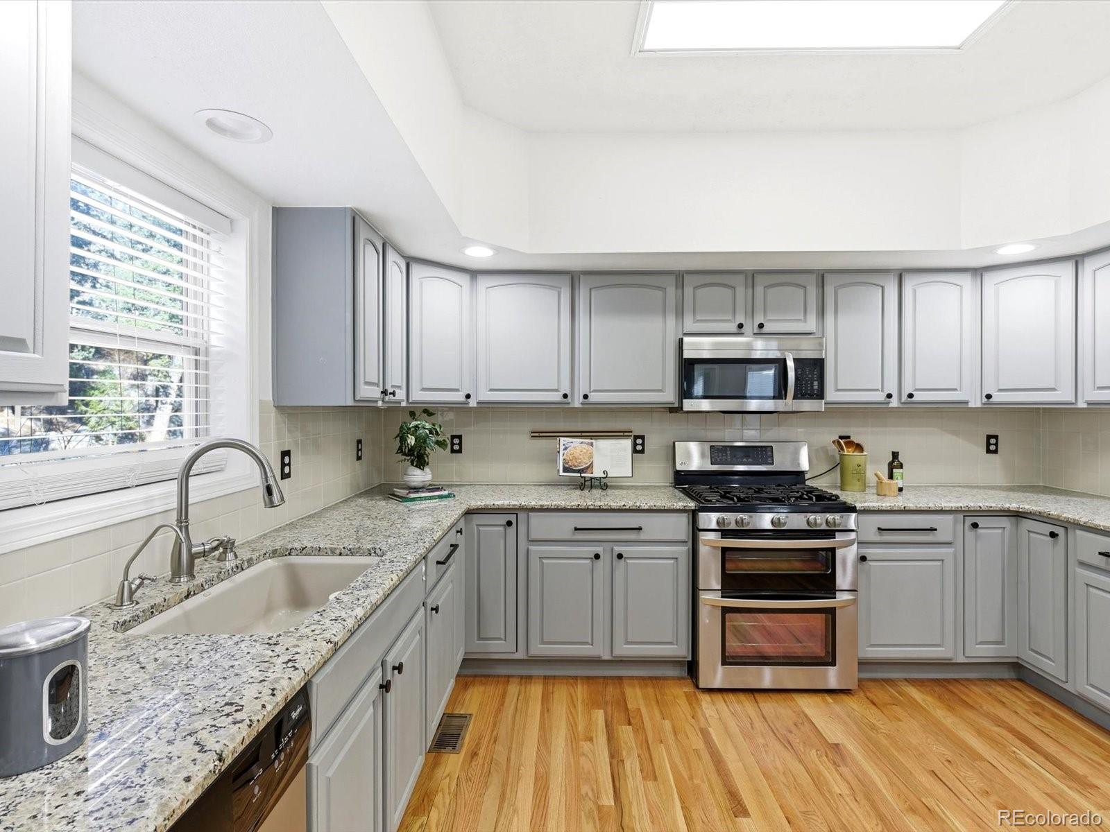 30895 Kings Valley Way Conifer, CO 80433 - Photo 7 of 37