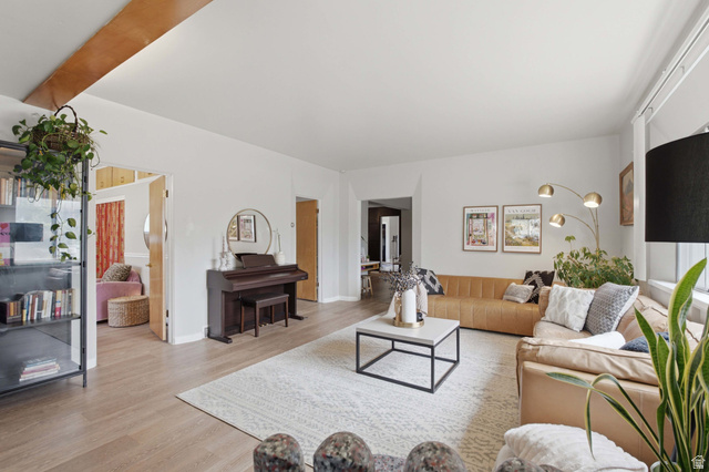 307 West 400 South Springville, UT 84663 - Photo 6 of 51 Sizable living room gives an airy and inviting atmosphere.