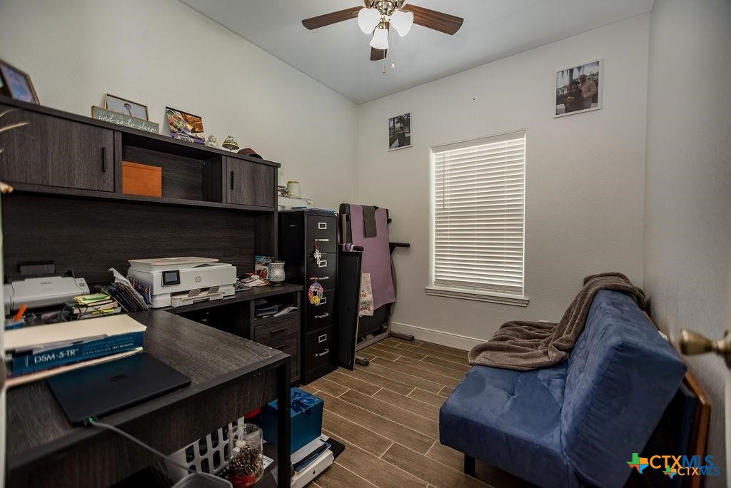 802 Mc Donald Road Port Lavaca, TX 77979 - Photo 21 of 45 a living room with furniture and a window