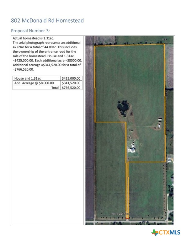 802 Mc Donald Road Port Lavaca, TX 77979 - Photo 3 of 44 a picture of a bathroom with a shower and a sink