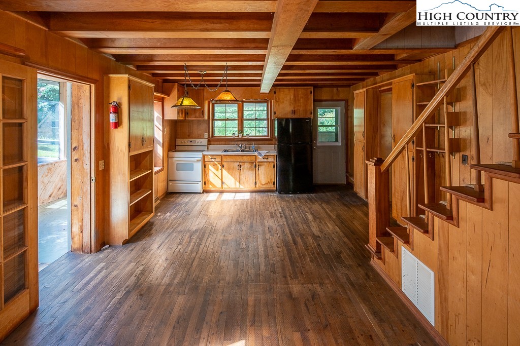 492 Payne Branch Road Boone, NC 28607 - Photo 11 of 49 a view of entryway with wooden floor
