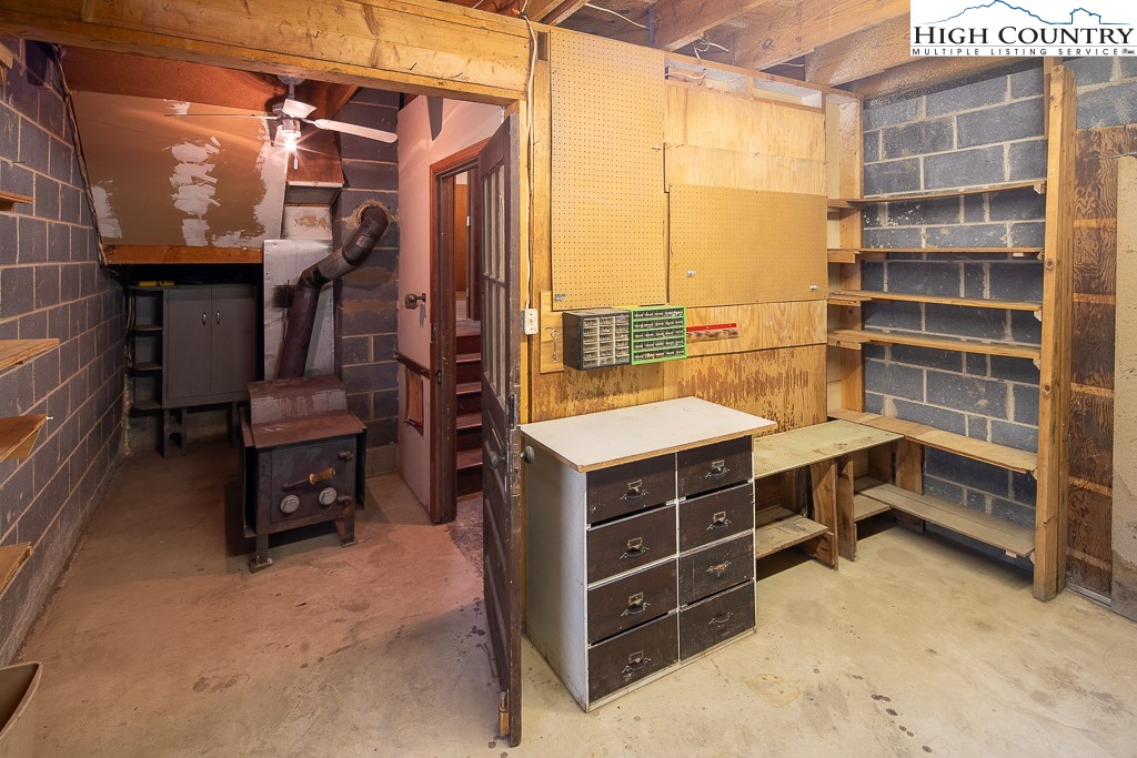 492 Payne Branch Road Boone, NC 28607 - Photo 28 of 49 a view of a walk in closet