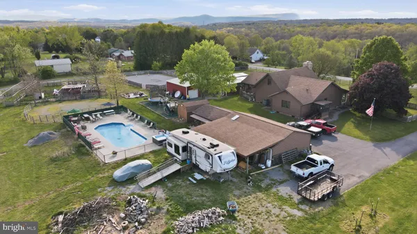 $624,990 | 14507 Heavenly Acres Ridge, Hancock, MD 21750